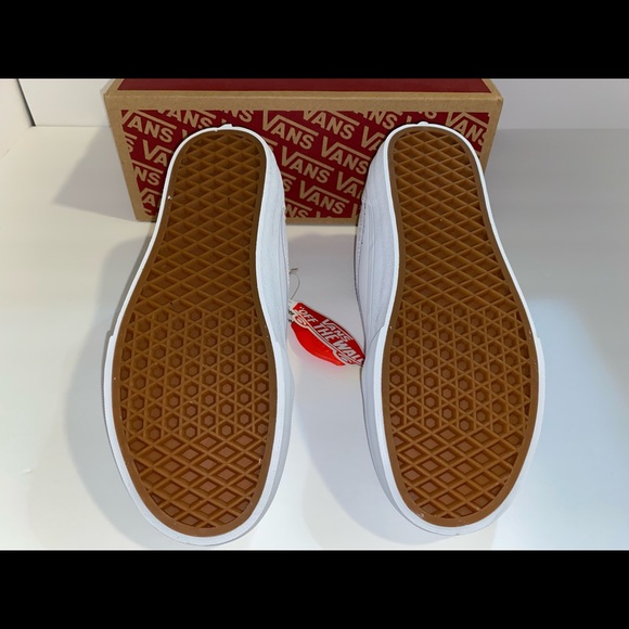 Vans Leather Ward Low Deluxe Women’s Sneakers - Picture 6 of 7